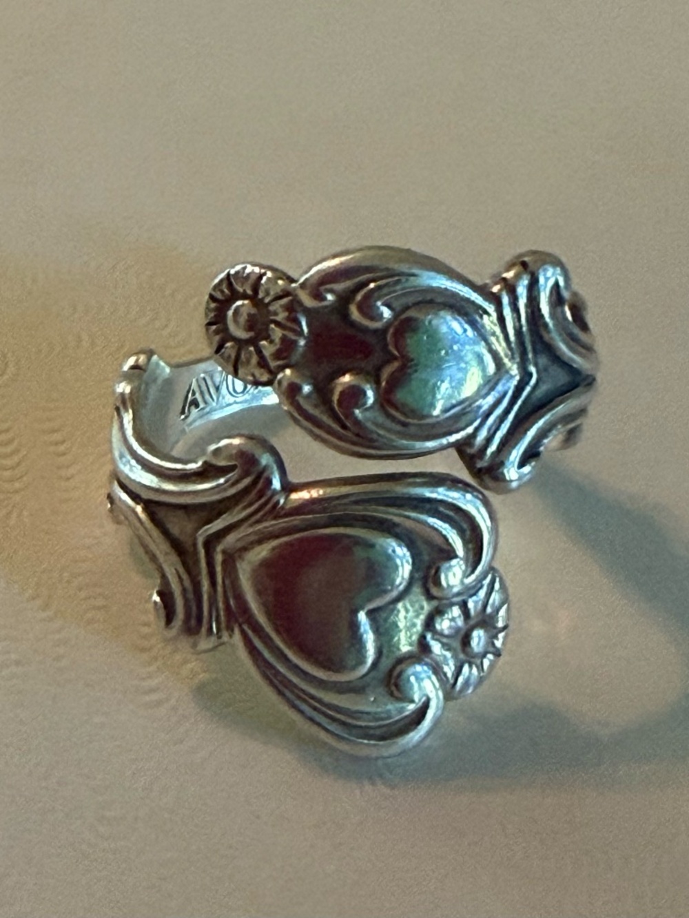 Vintage Sterling Avon Adjustable wrap around ring